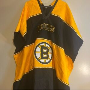 Boston Bruins NHL Cozy Wearable Blanket Sweater Lounge Wear Game Ready